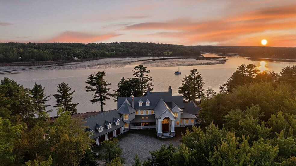 More Photos Of 78 Todds Point Rd, Dufferin Parish Specialty For Sale