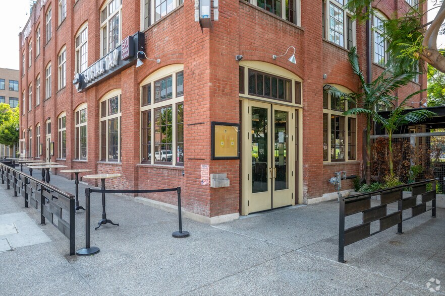 More Photos Of 815 J St, San Diego Office For Lease