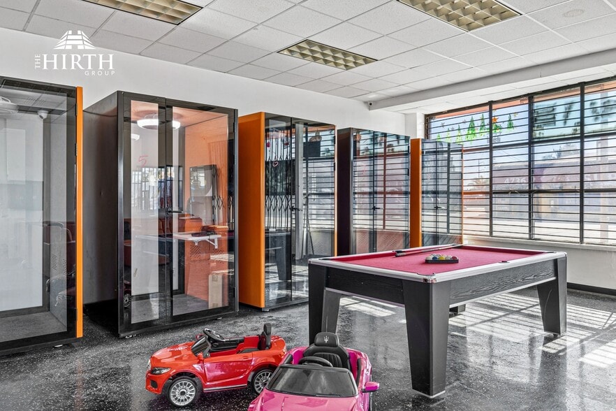More Photos Of 4761 W Century Blvd, Inglewood Storefront For Sale