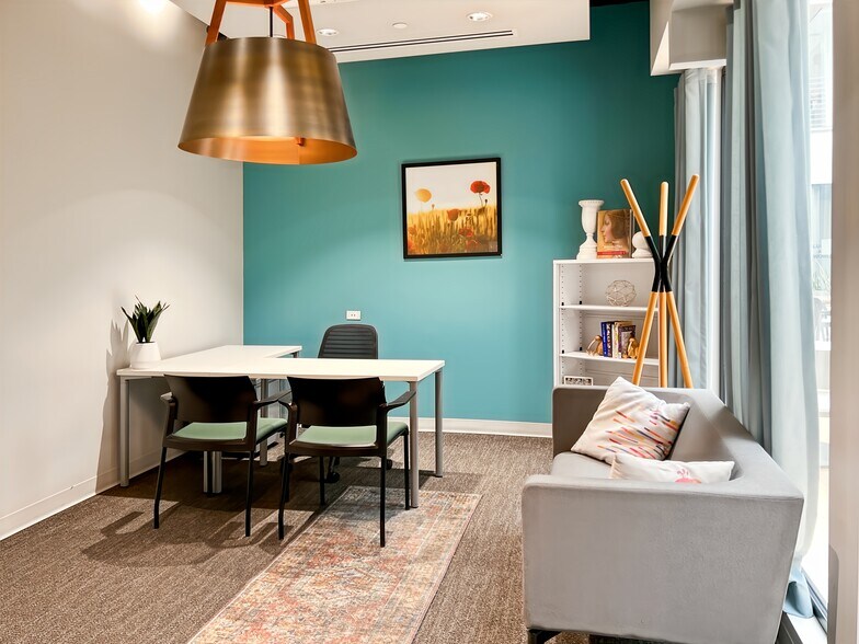 More Photos Of 730 Arizona Ave, Santa Monica Coworking Space