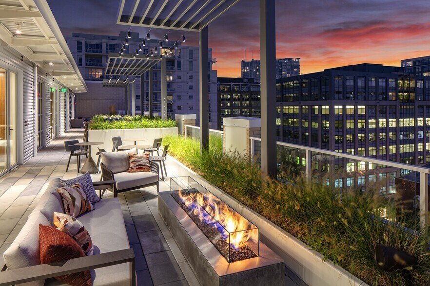 More Photos Of 255 NW 10th Ave, Portland Apartments For Lease