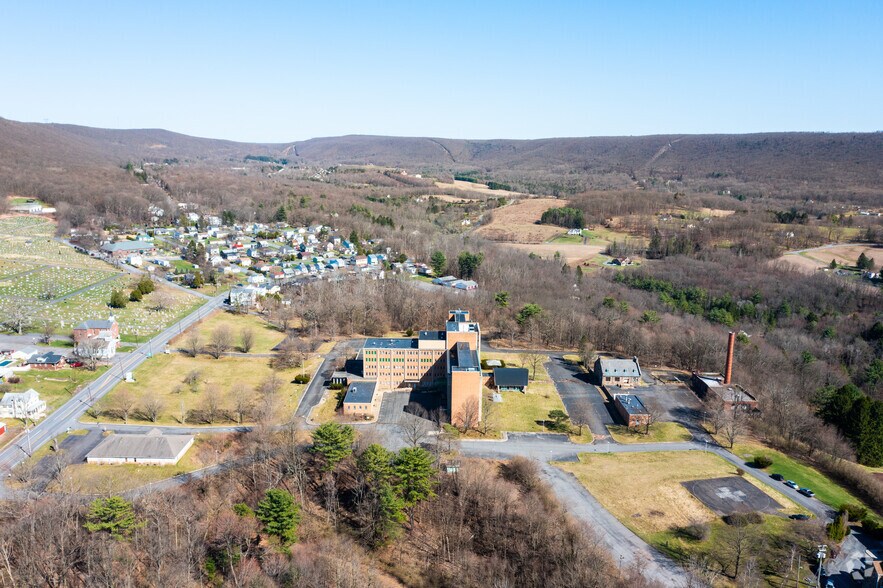 More Photos Of 101 Broad St, Ashland Hospital For Sale