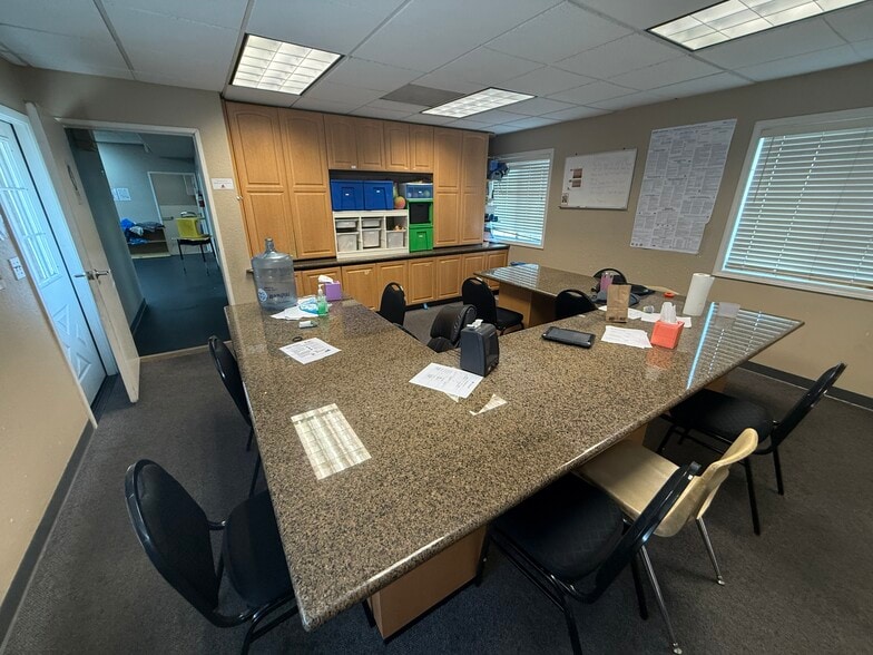 More Photos Of 2845 Marconi Ave, Sacramento Office For Sale