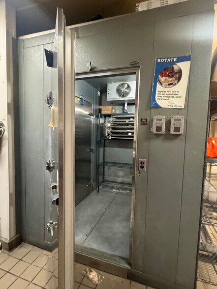 More Photos Of 1985 Route 22 W, Scotch Plains Storefront Retail Office For Lease