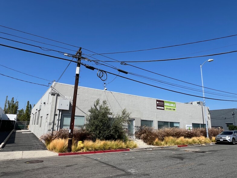 Primary Photo Of 8501 Steller Dr, Culver City Light Manufacturing For Lease