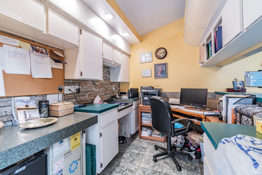 More Photos Of 4407 Millwood Rd, Spring Hill Assisted Living For Sale