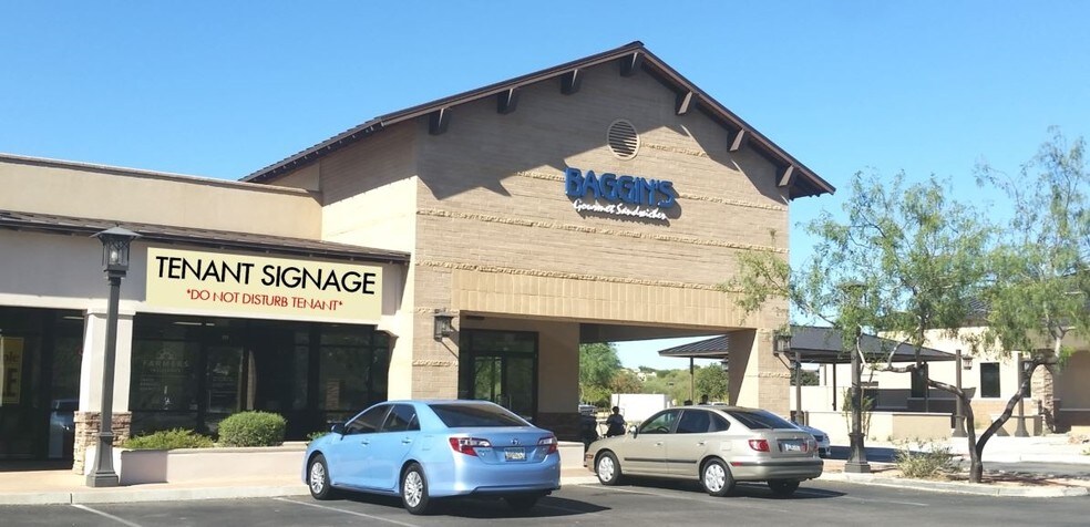 More Photos Of 11015 N Oracle Rd, Oro Valley Freestanding For Lease