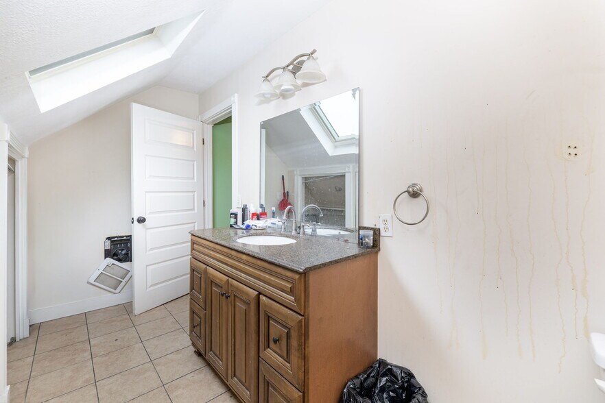 More Photos Of 704-708 Sumner Ave, Springfield Office Residential For Sale