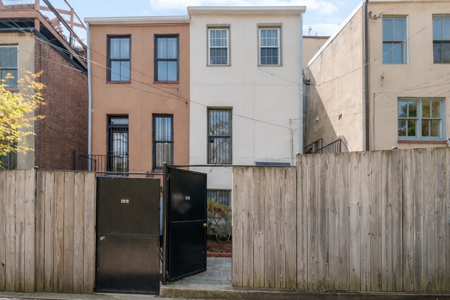 More Photos Of 1215 John St, Baltimore Multifamily For Sale