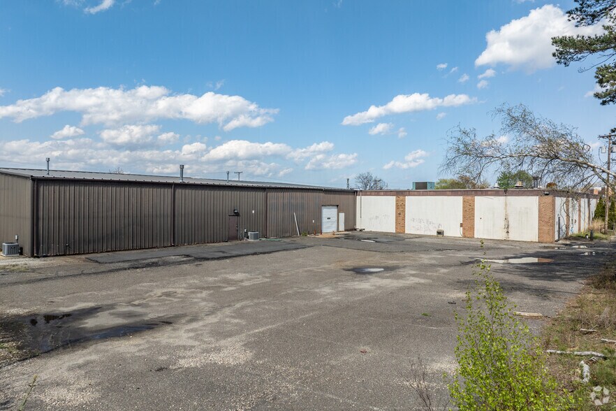More Photos Of 2215 Allenwood Rd, Wall Township Industrial For Sale