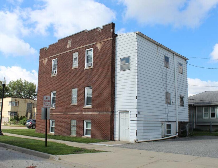 More Photos Of 545 165th St, Hammond Apartments For Sale