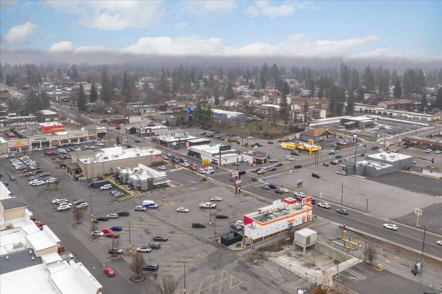 More Photos Of 2926 E 29th Ave, Spokane Restaurant For Sale