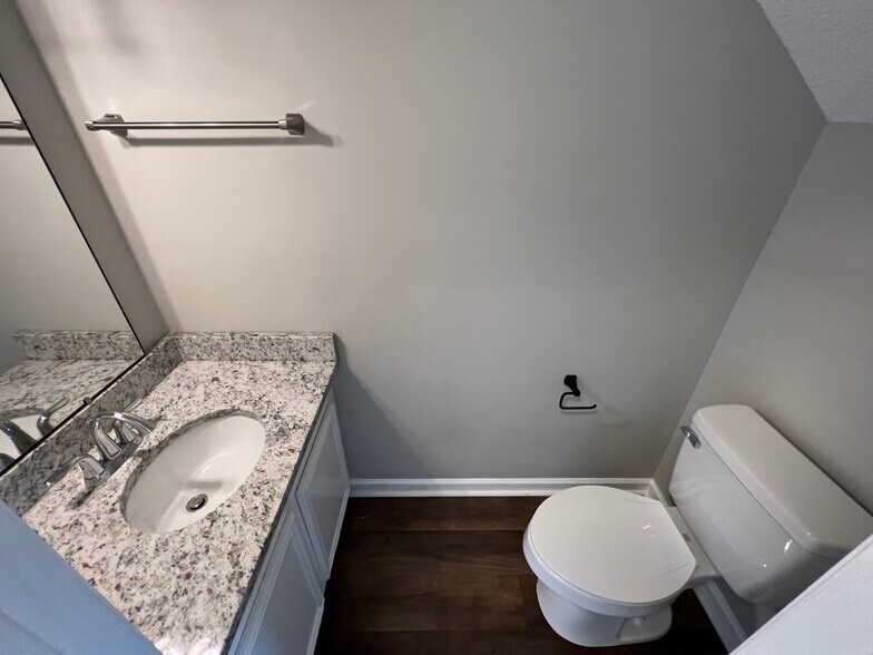 More Photos Of 1738 12th St, Cayce Apartments For Sale