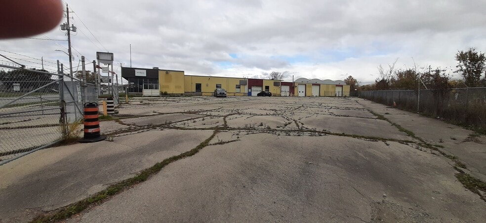 More Photos Of 510 First St, London Warehouse For Sale