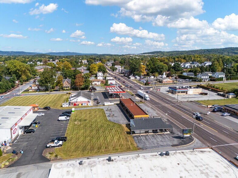 More Photos Of 124 3rd St, Coopersburg Land For Sale