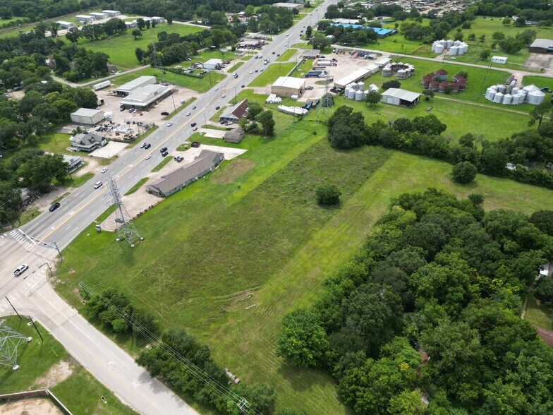 More Photos Of 1225 Brazos St, Alvin Land For Sale