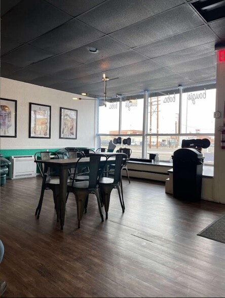 More Photos Of 204-274 E Bridge St, Brighton Storefront Retail Office For Lease