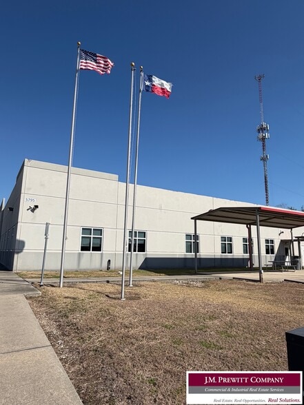 More Photos Of 5795 Hagner Road Rd, Beaumont Office For Sale