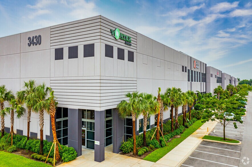 Primary Photo Of 3300 SW 64th Ave, Davie Unknown For Lease