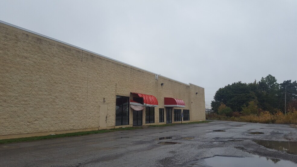 More Photos Of 101 Plank Rd, Norwalk Unknown For Lease