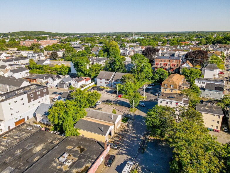 More Photos Of 12 Carlton St, Lowell Auto Repair For Sale