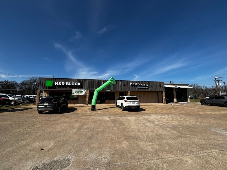 More Photos Of 5315 US Highway 377 S, Aubrey Storefront Retail Office For Lease