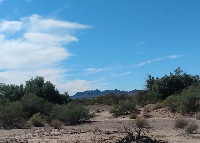 More Photos Of 43331 AZ-72 Hwy, Bouse Land For Sale