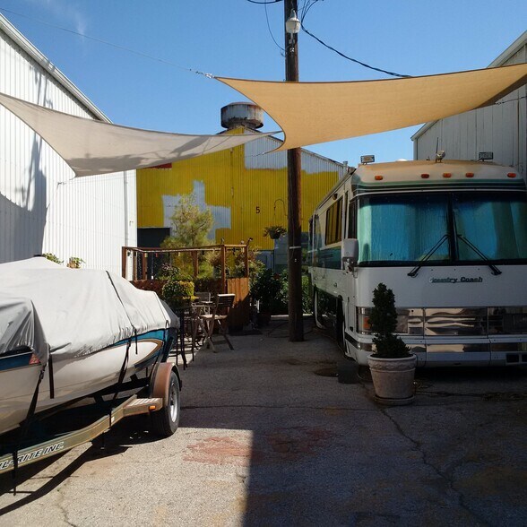 More Photos Of 3306 Charles Page Blvd, Tulsa Warehouse For Lease