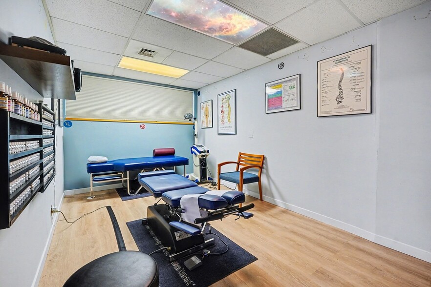 More Photos Of 11550 Sheridan Blvd, Westminster Medical For Sale