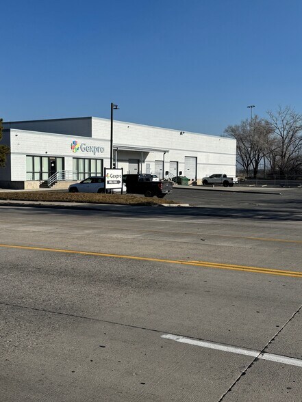 More Photos Of 2725 S 900 W, Salt Lake City Warehouse For Lease