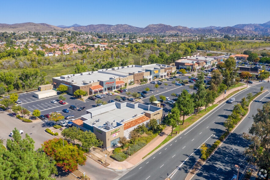 More Photos Of 214-294 Town Center Pky, Santee Unknown For Lease