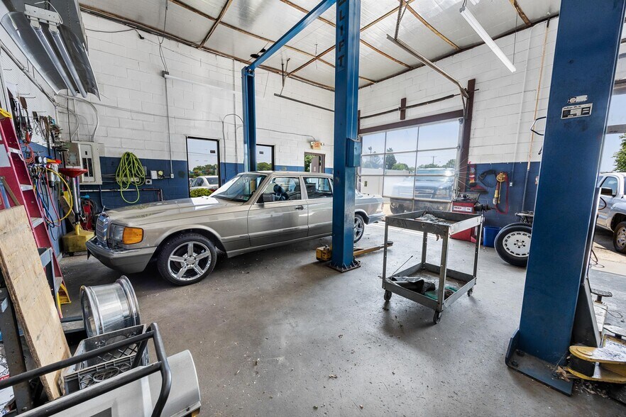 More Photos Of 346 N Harding Hwy, Buena Auto Dealership For Sale