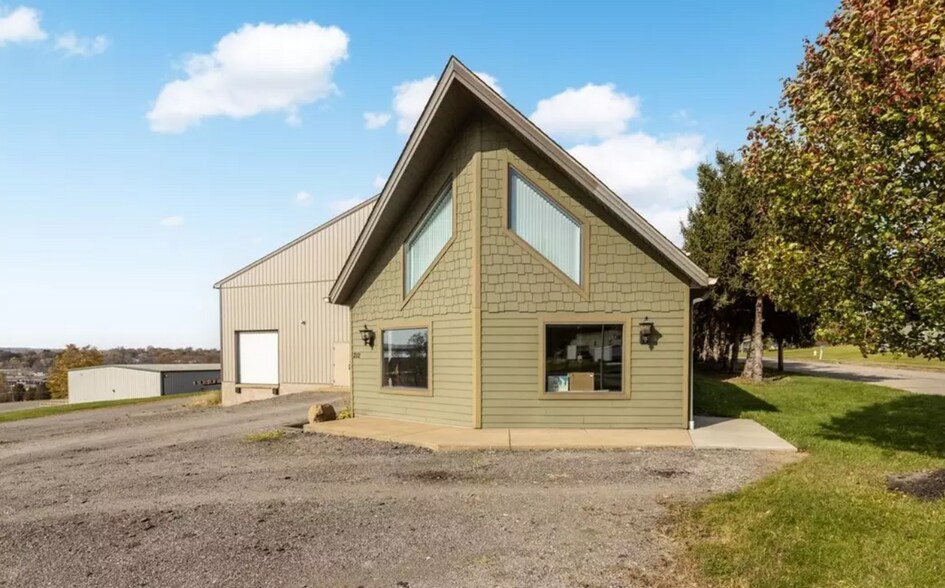 More Photos Of 212 Idaho St, Farrell Manufacturing For Lease