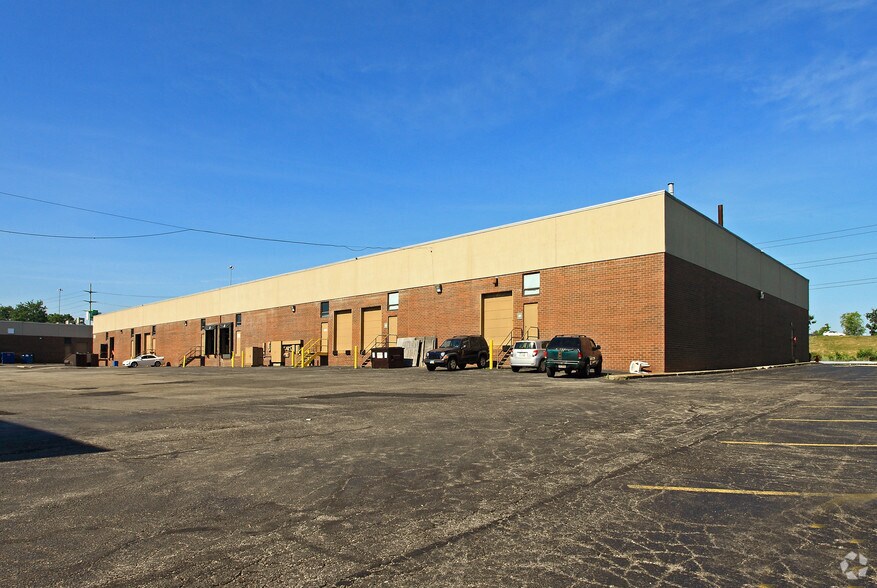 More Photos Of 730 Beta Dr, Mayfield Village Warehouse For Lease
