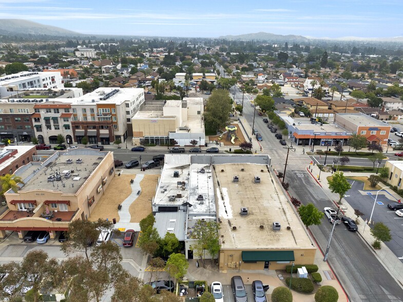 More Photos Of 605 Azusa, Azusa Storefront Retail Office For Sale