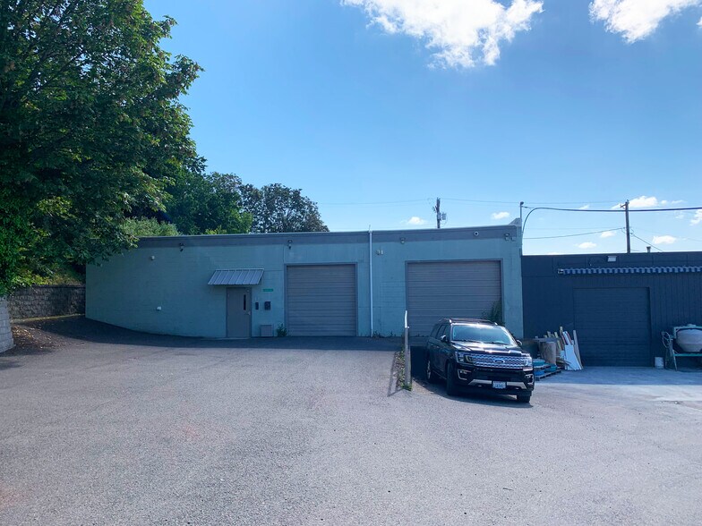 More Photos Of 2721 S Ash St, Tacoma Warehouse For Sale