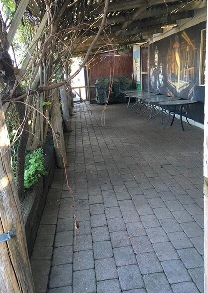 More Photos Of 1305 Abbott Rd, Buffalo Restaurant For Sale