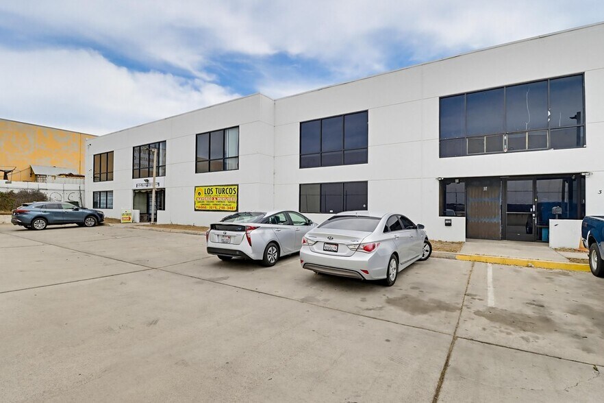 More Photos Of 2345 Via Segundo, San Ysidro Manufacturing For Sale