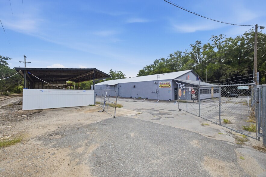 More Photos Of 609 NW 4th Ave, Ocala Flex For Sale