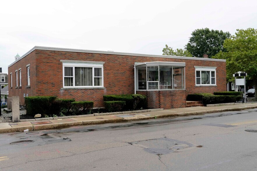 Primary Photo Of 460 County St, New Bedford Office For Lease