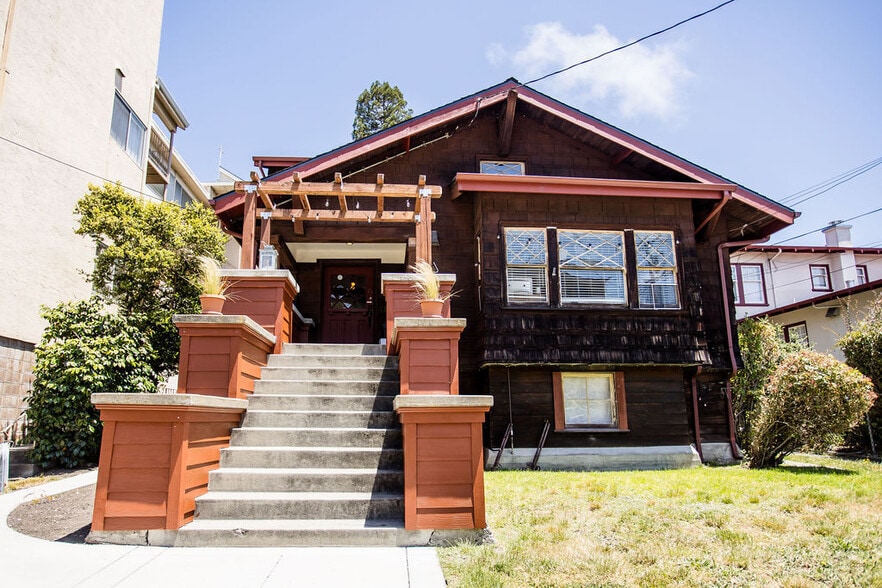 More Photos Of 1643 Oxford St, Berkeley Apartments For Sale