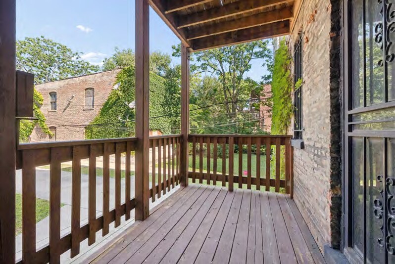 More Photos Of 5628 S King Dr, Chicago Apartments For Sale