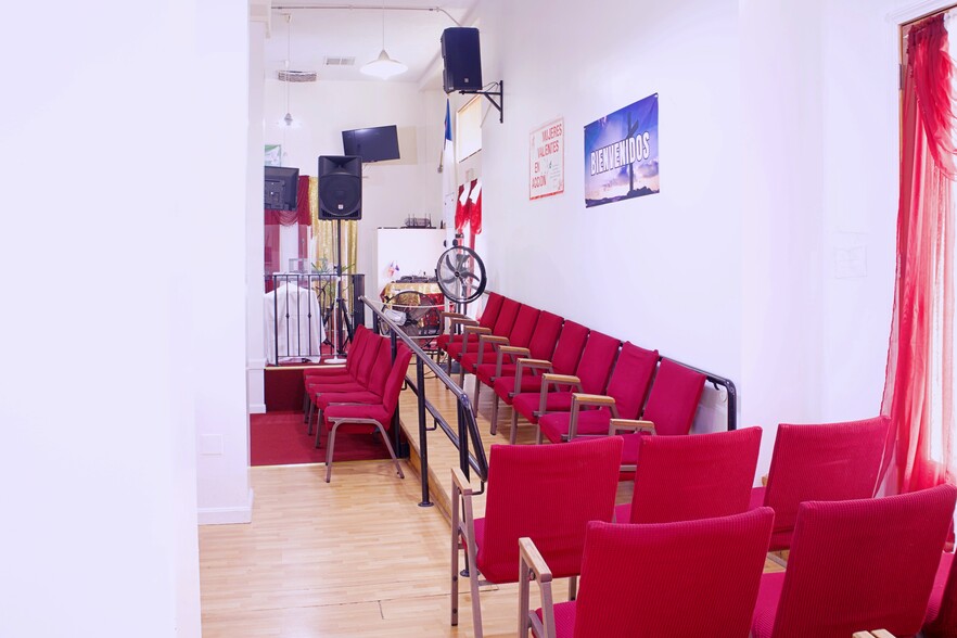 More Photos Of 63-75 Hancock St, Everett Apartments For Sale