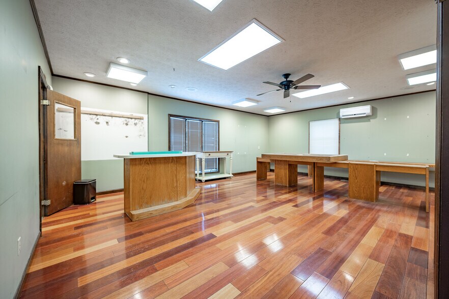 More Photos Of 814 E Washington St, Greencastle Medical For Sale