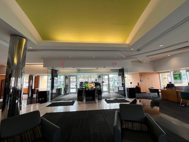 More Photos Of 3325 W Hillsboro Blvd, Deerfield Beach Bank For Sale