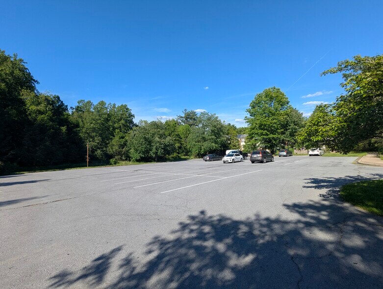 More Photos Of 9915 Apple Ridge Rd, Gaithersburg Religious Facility For Sale