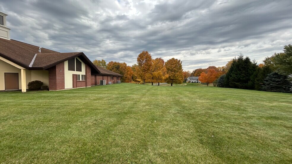 More Photos Of 1566 Middle rd, Oneida Religious Facility For Sale