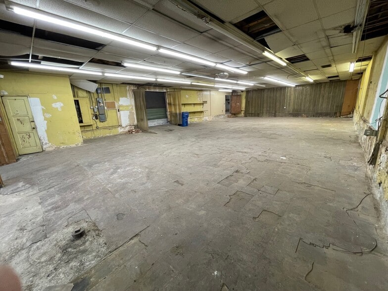 More Photos Of 2415-2419 E Cesar E Chavez Ave, Los Angeles Storefront For Lease