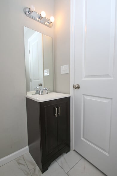 More Photos Of 5136 Walnut St, Philadelphia Apartments For Sale