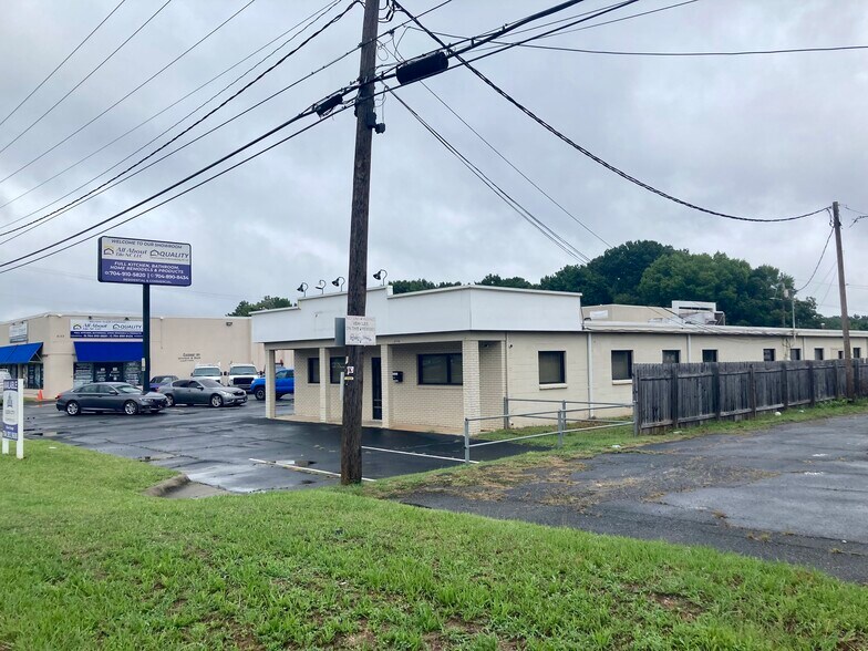 Primary Photo Of , Charlotte Unknown For Sale